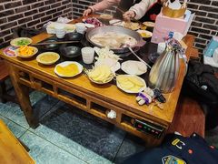 -辣莊重庆老火锅(威海高铁站韩乐坊店)