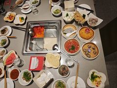 -海底捞火锅(方圆荟店)