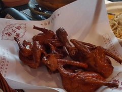 -鸽子侯·家宴·平价海鲜(绿地店)