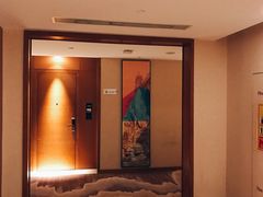 -武汉武昌站街道口华美达安可酒店