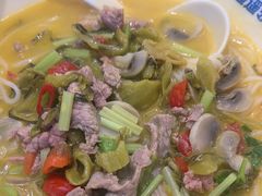 -粉小主·贵州酸汤牛肉粉(南京仙林金鹰店)