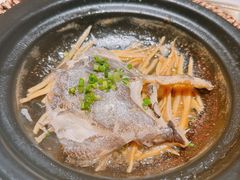 -领鲜天下·焗海鲜·花胶鸡(天目里店)
