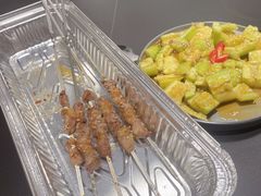 -许哥东北烧烤·铁丳烤串·宫后夹肉(繁花中心店)