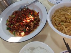 -笨罗卜浏阳菜馆(星沙店)