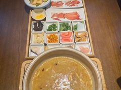 -芸南道·过桥米线(昆明老街旗舰店)