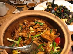 啫啫海鲜鸡-荣小馆(杭州大厦店)