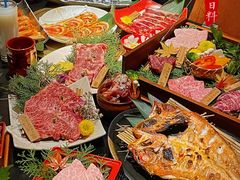 -山川小町·极番烧肉(新地假日广场店)