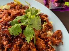 -东海岸人工湖美食村