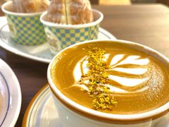 桂花拿铁-屋裡·Union Bakery(龙江路店)