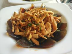馓子皮蛋-张大师鸭爪爪特色干锅(南湖店)