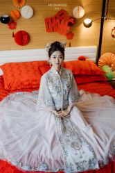 -莫小姐婚纱
