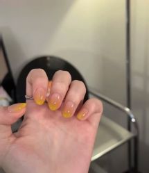 -悦指间美甲美睫