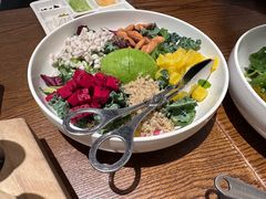 牛油果沙拉-小大董·烤鸭(王府井apm店)