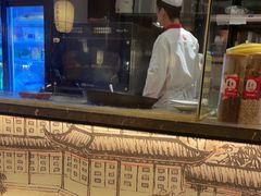-吴越荣记苏州菜·松鼠桂鱼100%活鱼现做(斜塘老街店)