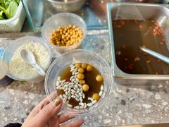 红豆汤-红鼻子桂林米粉(金唐新光界店)