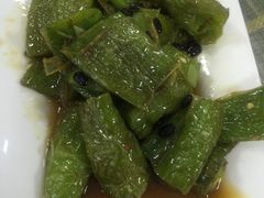 -天天向上素食餐厅(五台山店)