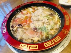 野生菌汤锅-四姑娘山阿巴郎·藏式花园餐厅