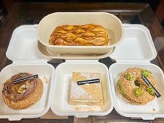 -BUTTERFUL&CREAMOROUS 黄油与面包(三里屯太古里店)