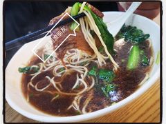 -小马牛肉面·牛骨熬制(南京博物院店)