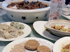 -静之湖湖畔餐厅