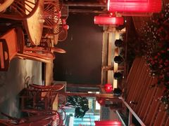 -野山舂·贵州现舂酸汤火锅(鸿通城店)