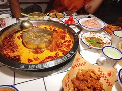 -贤合庄卤味火锅(时代广场店)