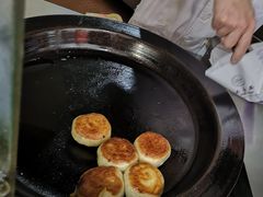 牛肉煎包-洪长兴(云南南路店)