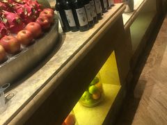 -雍和会海鲜姿造自助(湖东路店)