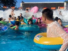 -欢乐水魔方水世界