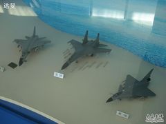 兵器馆二楼战机模型-海军上海博览馆