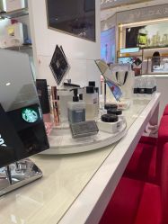 -奥伦纳素Erno Laszlo