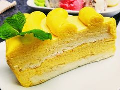 -莓园冰淇淋店