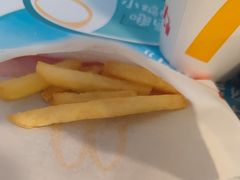 -麦当劳(中山八路店)