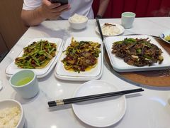 -钟记陕南菜·煎锅鱼(红专南路店)