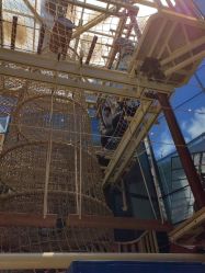 -PIPIKINGDOM皮皮王国欢乐号(欢乐海岸购物中心店)