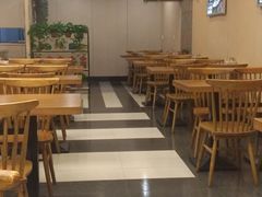 大堂-鑫花溪牛肉米粉(凤凰街创始总店)
