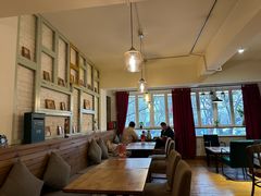 -雕刻时光咖啡馆(南院门店)