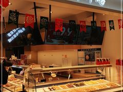 面包甜点陈列柜-廖记棒棒鸡(金光华广场店)