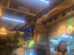 -云阿蛮云南生烫牛肉米线(奉贤路店)