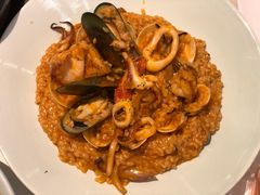 -港丽餐厅(高德置地店)