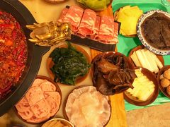 -黄潇洒老火锅(九眼桥宏济巷店)