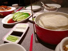 -秀儿四九城·新京菜(亚运村鸟巢店)