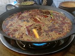 -黄潇洒老火锅(九眼桥宏济巷店)