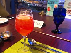 -香格里拉鱼跃地中海西餐厅·牛排披萨