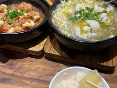 -有红鸡毛店·砂锅菜(抚琴夜市店)