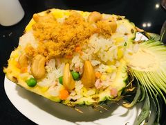 菠萝炒饭-鹿港小镇(金虹桥国际中心店)