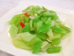 西芹百合-峨嵋酒家(石景山店)