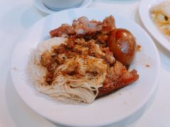 猪脚面线（半斤半肉）-阿水狮猪脚大王(台中公园店)