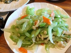 -百年石锅饭·朝鲜族传统民餐