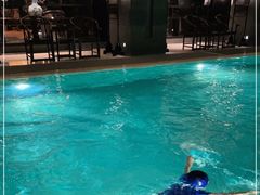 -丽思卡尔顿酒店泳池(金融街店)